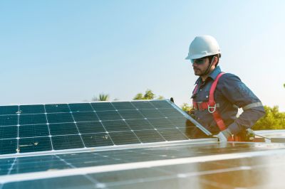 Optimize Solar Panel Function with Repairs!
